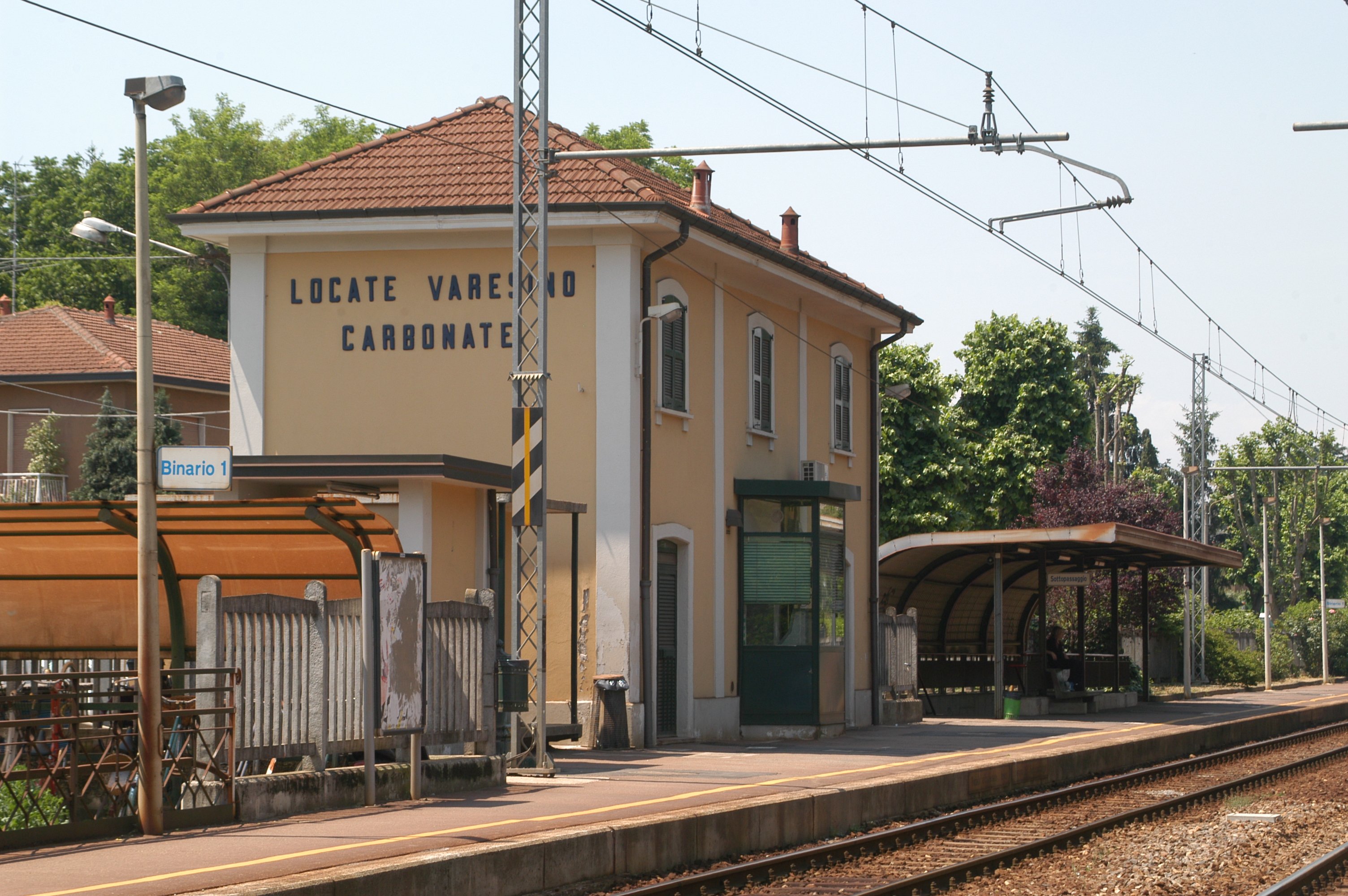 La stazione di Locate Varesino