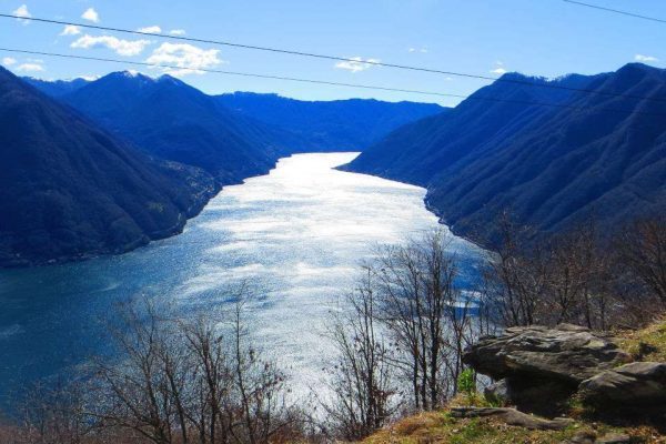 La vista mozzafiato che spazia a 180 gradi sul centro lago dal Belvedere di Pigra